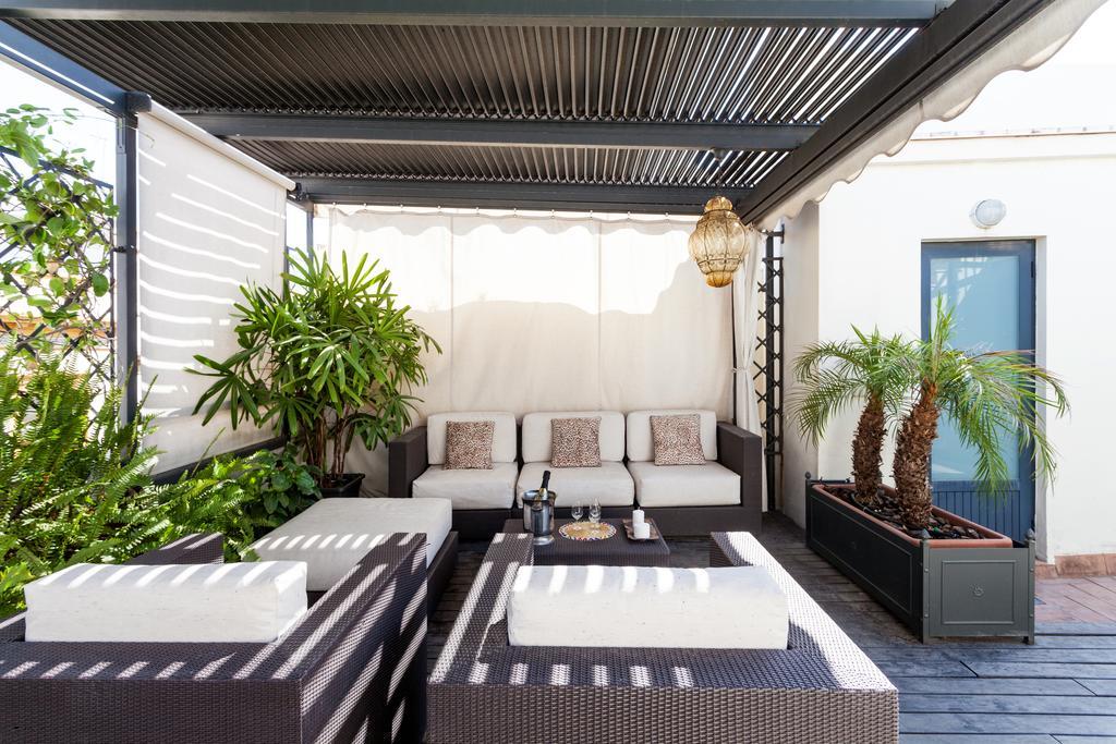 City Rooftop Paradise - Space Maison Apartments セビリア エクステリア 写真