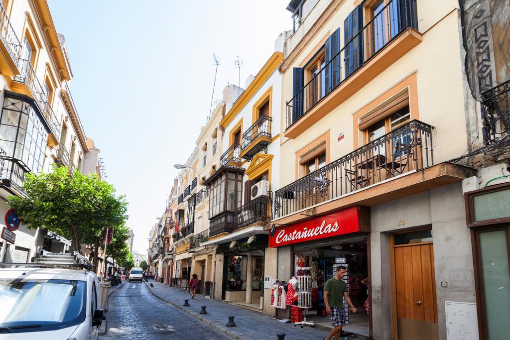 City Rooftop Paradise - Space Maison Apartments セビリア 部屋 写真