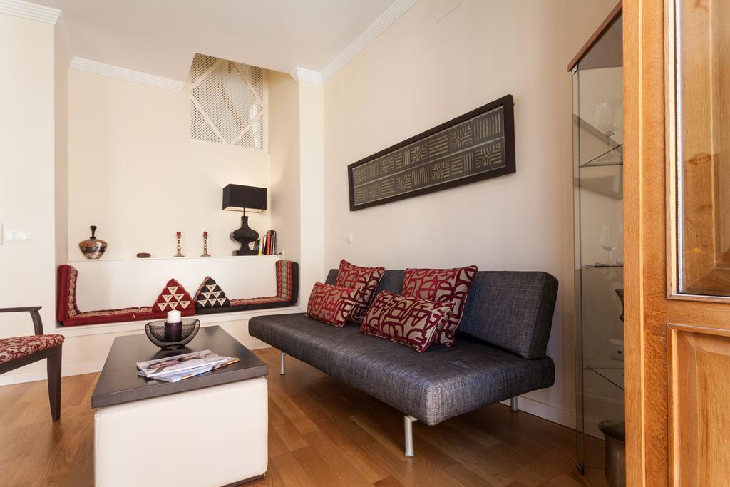 City Rooftop Paradise - Space Maison Apartments セビリア 部屋 写真